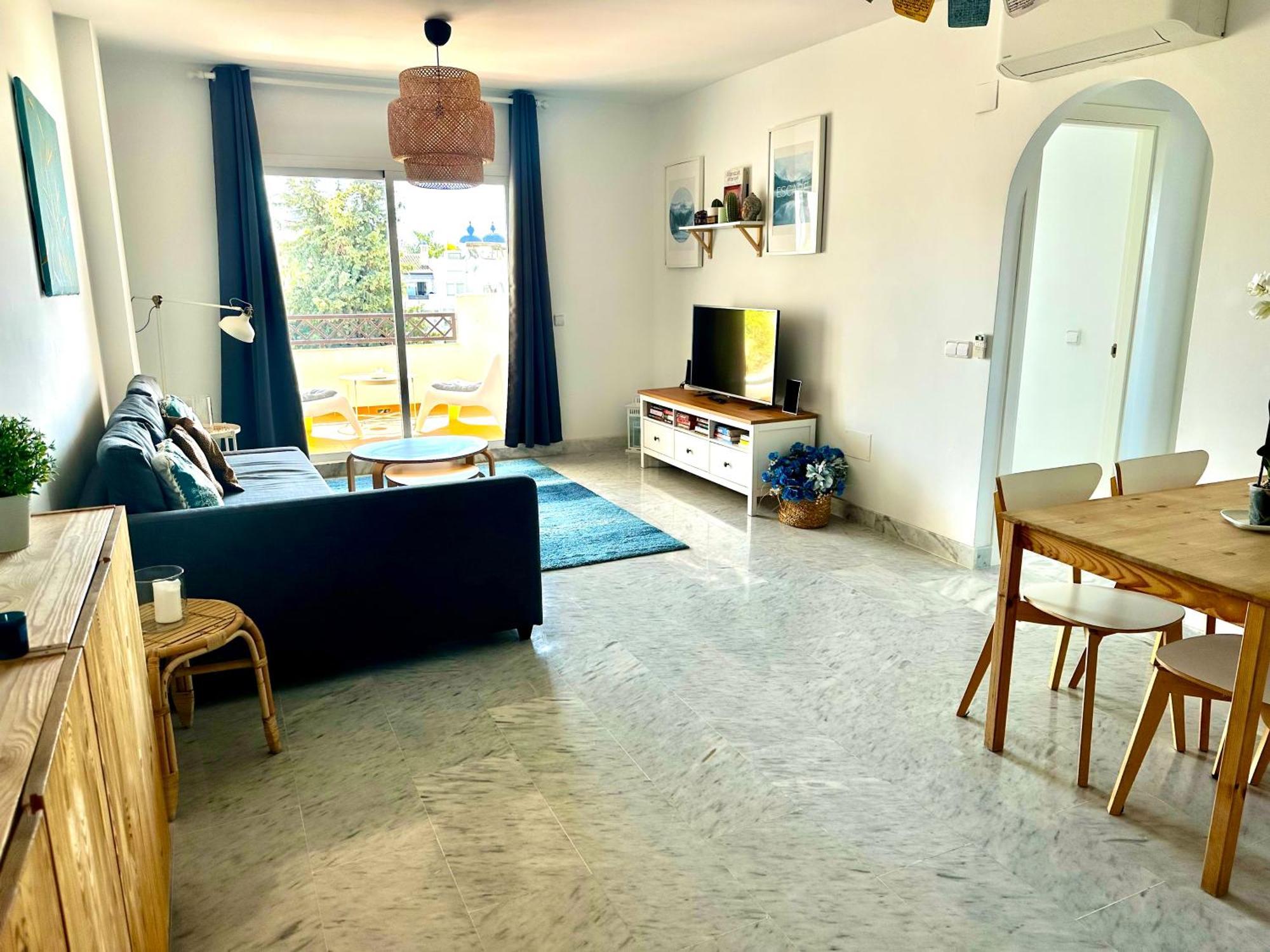 Bright Apartment 300M From The Beach Sitio de Calahonda Exterior photo